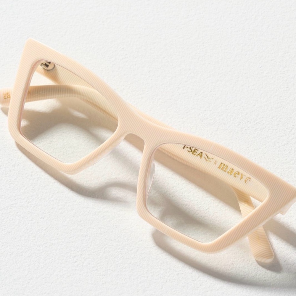 Maeve I-SEA Pinstripe Readers